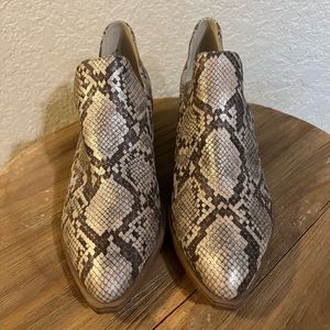 Chinese Laundry Fortune Snakeskin Bootie Size 6